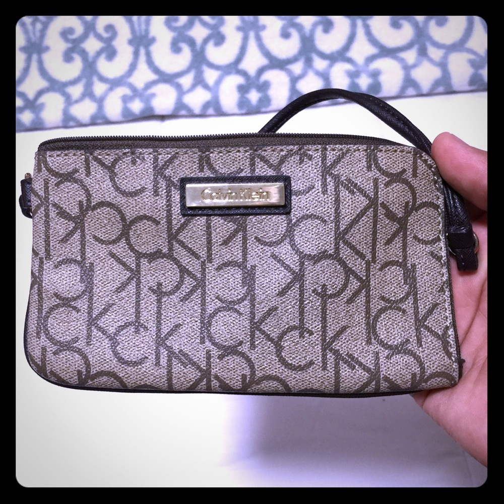 Women’s Calvin Klein Wristlet